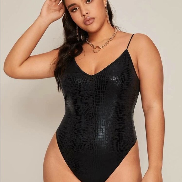 Bodysuit - Picture 2 of 3